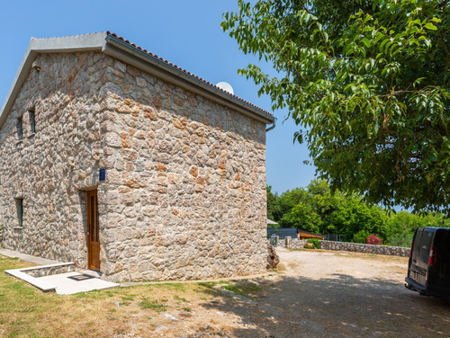 Villa Risika 1 with pool island Krk