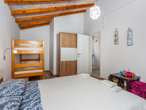 Villa Risika 1 with pool island Krk