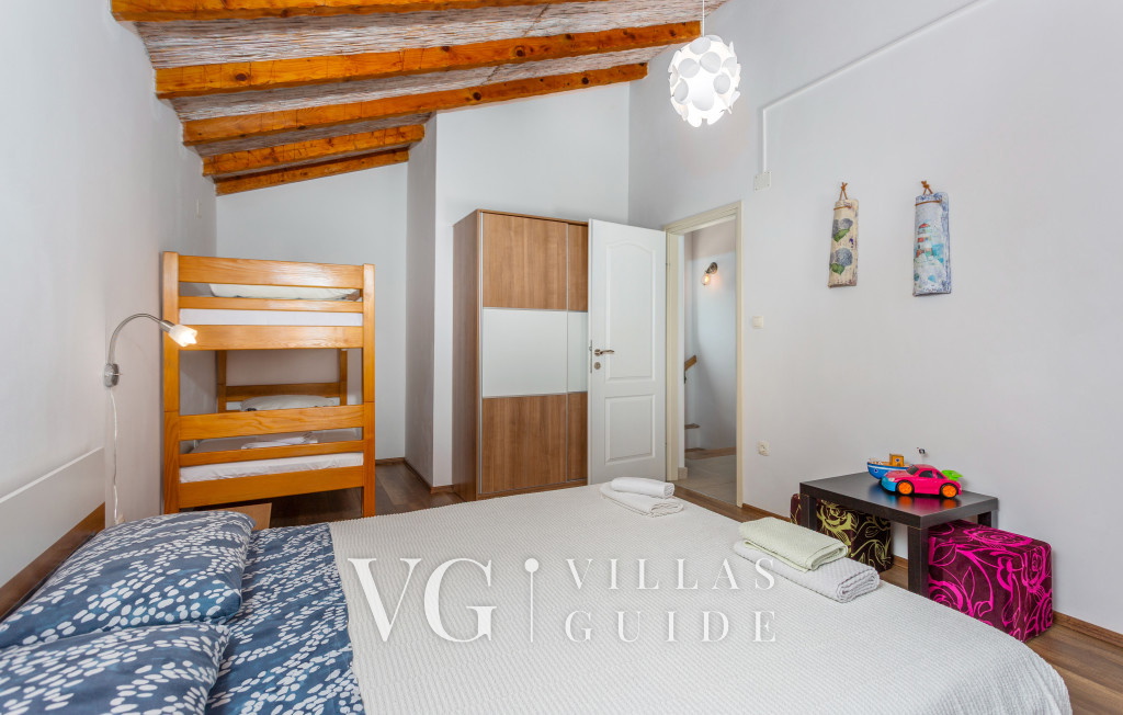 Villa Risika 1 with pool island Krk Spavaća soba