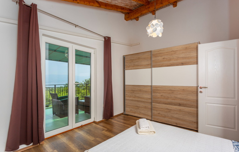 Villa Risika 1 with pool island Krk