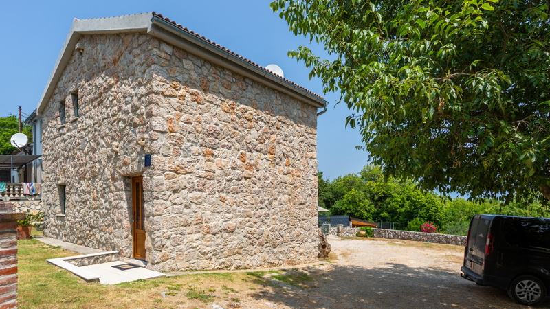 Villa Risika 1 with pool island Krk