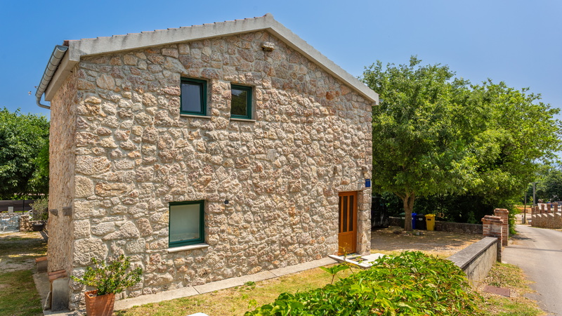 Villa Risika 1 with pool island Krk