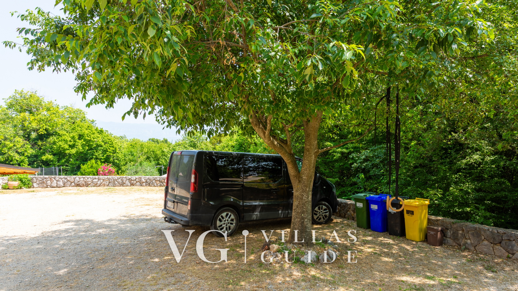 Villa Risika 1 with pool island Krk Dvorište i vanjski dio objekta