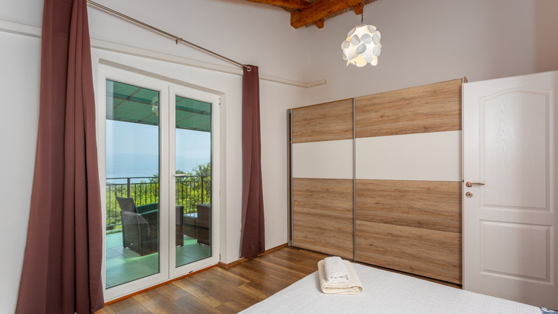 Villa Risika 1 with pool island Krk