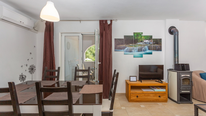 Villa Risika 1 with pool island Krk