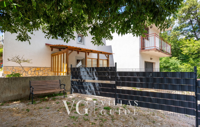 Villa Risika 2 with pool island Krk Garten und Außenbereich