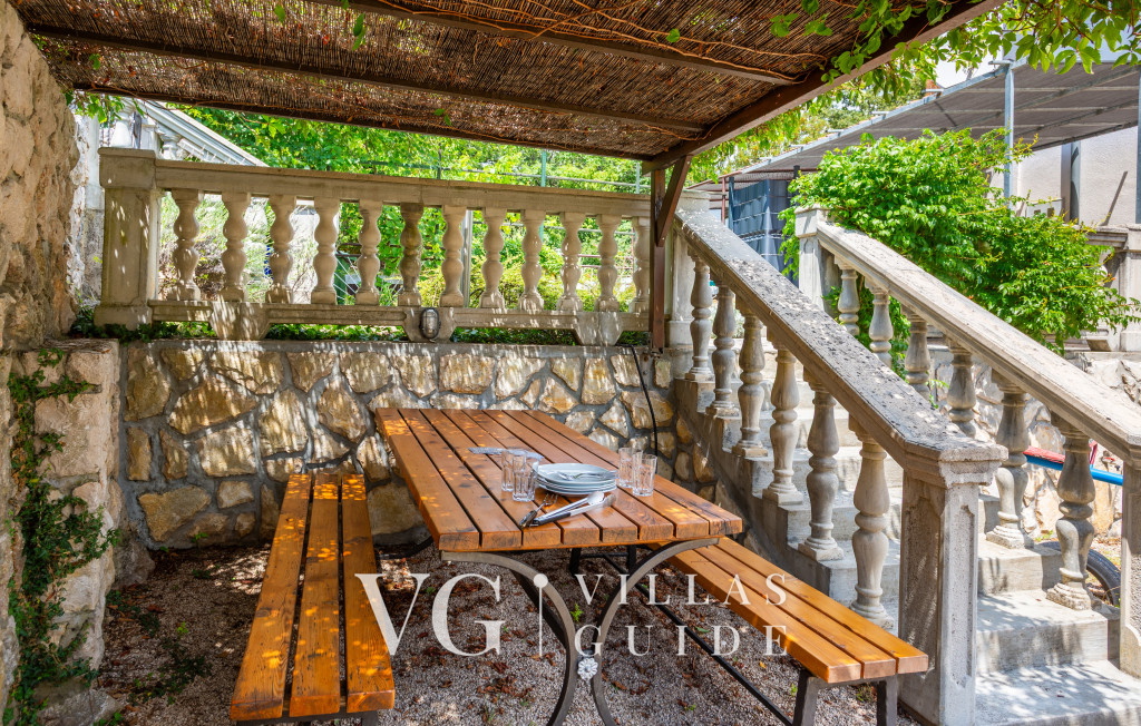 Villa Risika 2 with pool island Krk Garten und Außenbereich