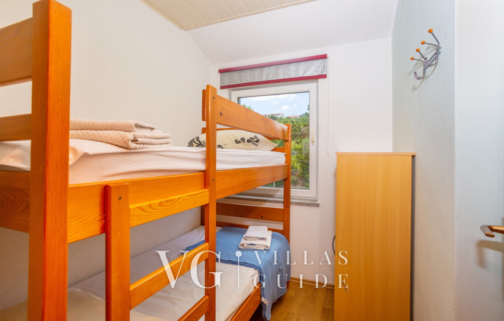 Villa Risika 2 with pool island Krk Spavaća soba