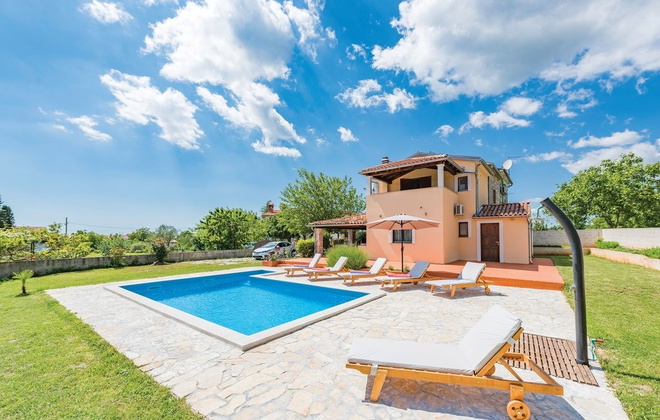 Holiday home Svetvincenat - Peresiji, Svetvinčenat