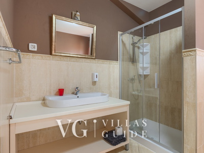 Villa Colomba Bathroom