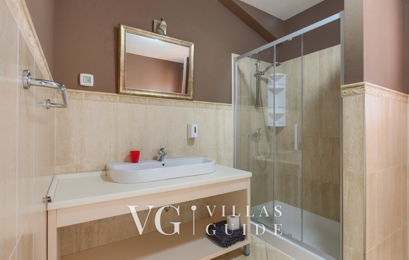 Villa Colomba Bathroom