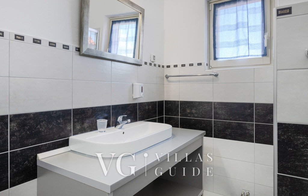 Villa Colomba Bathroom