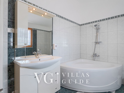Villa Ulika Bathroom