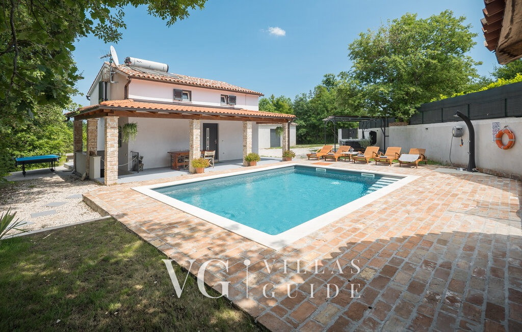 Villa Mio Dvorište i vanjski dio objekta