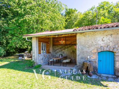 Villa Celestina Garden and property exterior