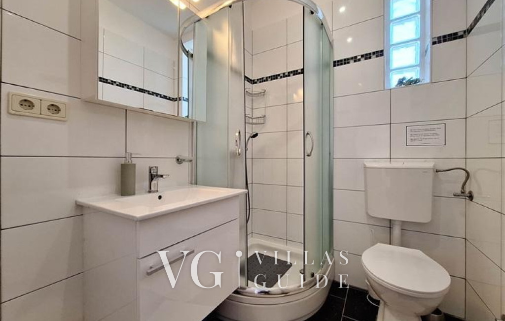 Melone Apartman 2 Crikvenica Dramalj Bathroom