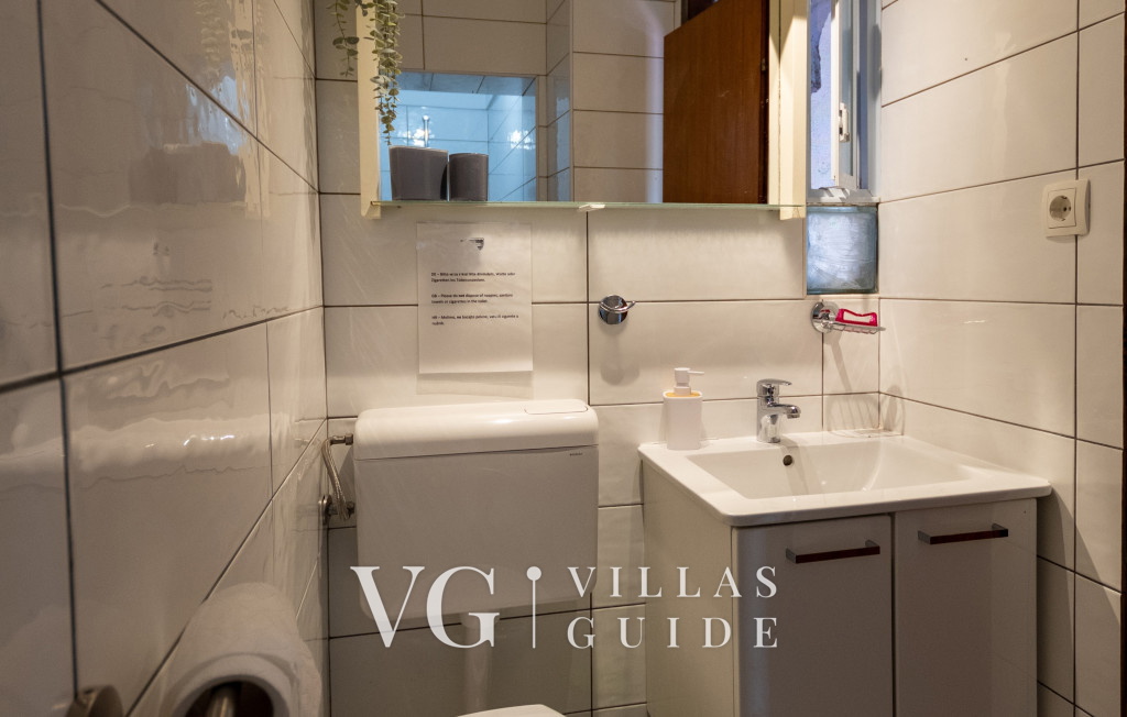 Melone Apartman 3 Senj Sveti Juraj WC za goste