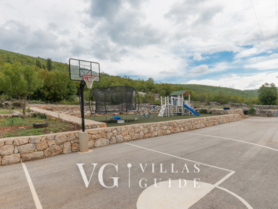 Star Hill - Makarska-Slivno Additional content