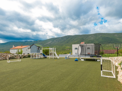 Star Hill - Makarska-Slivno