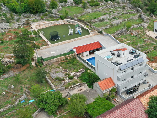 Star Hill - Makarska-Slivno