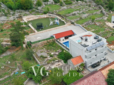 Star Hill - Makarska-Slivno