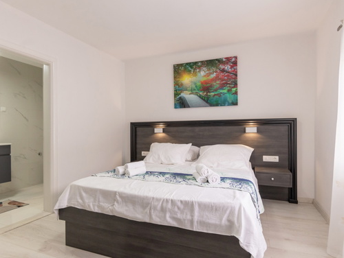 Star Hill - Makarska-Slivno