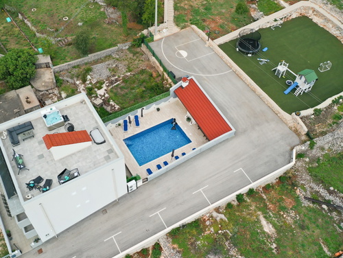 Star Hill - Makarska-Slivno