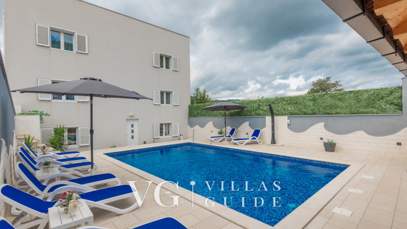 Star Hill - Makarska-Slivno Pool