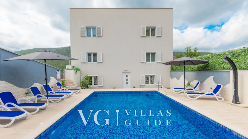 Star Hill - Makarska-Slivno Pool