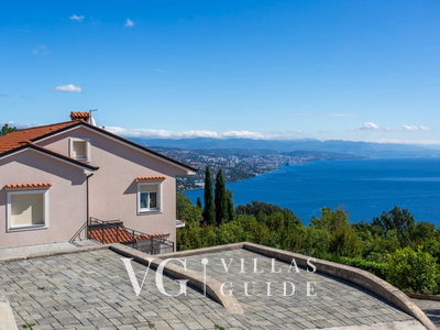 Apartman Šepić - Kvarner View Garden and property exterior