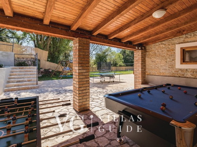 Lukini dvori Contenuto aggiuntivo