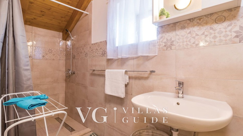 Lukini dvori Kupaonica