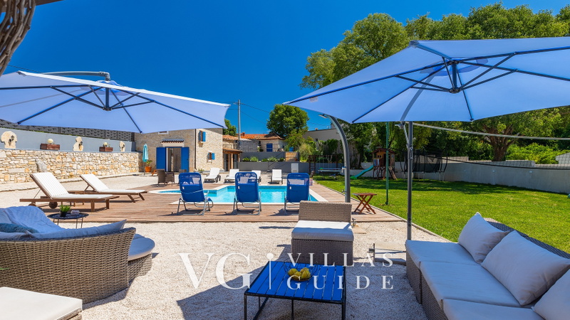 Lukini dvori - Wellness & Family Villa in Nature Dvorište i vanjski dio objekta