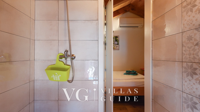 Lukini dvori - Wellness & Family Villa in Nature Kupaonica