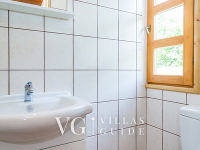 Eko Selo Krš Bathroom