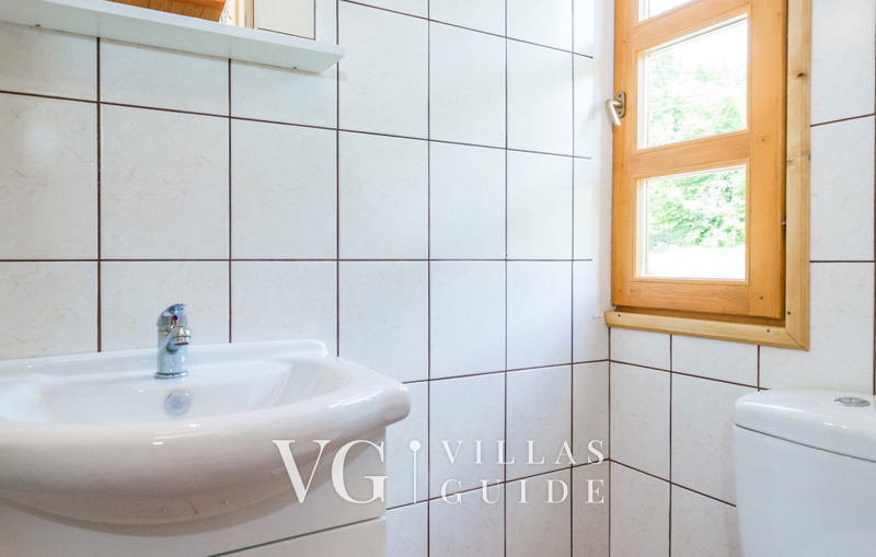 Eko Selo Krš Bathroom