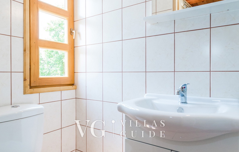 Eko Selo Krš Bathroom