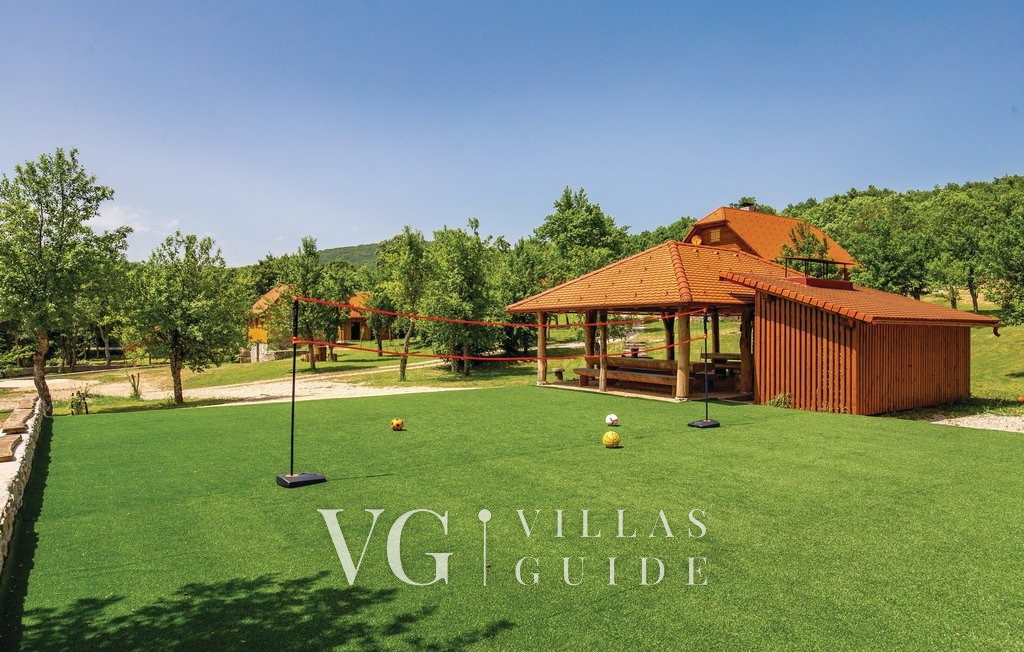 Eko Selo Krš Additional content