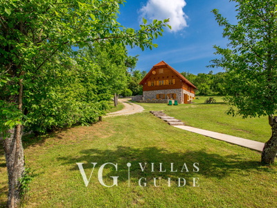 Eko Selo Krš Garden and property exterior