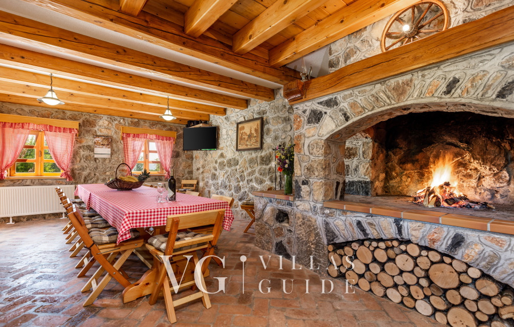 Eko Selo Krš Living room