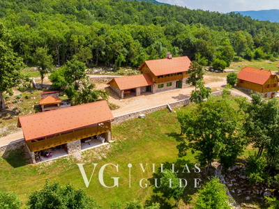 Eko Selo Krš Garden and property exterior