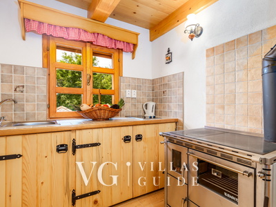 Eko Selo Krš Kitchen