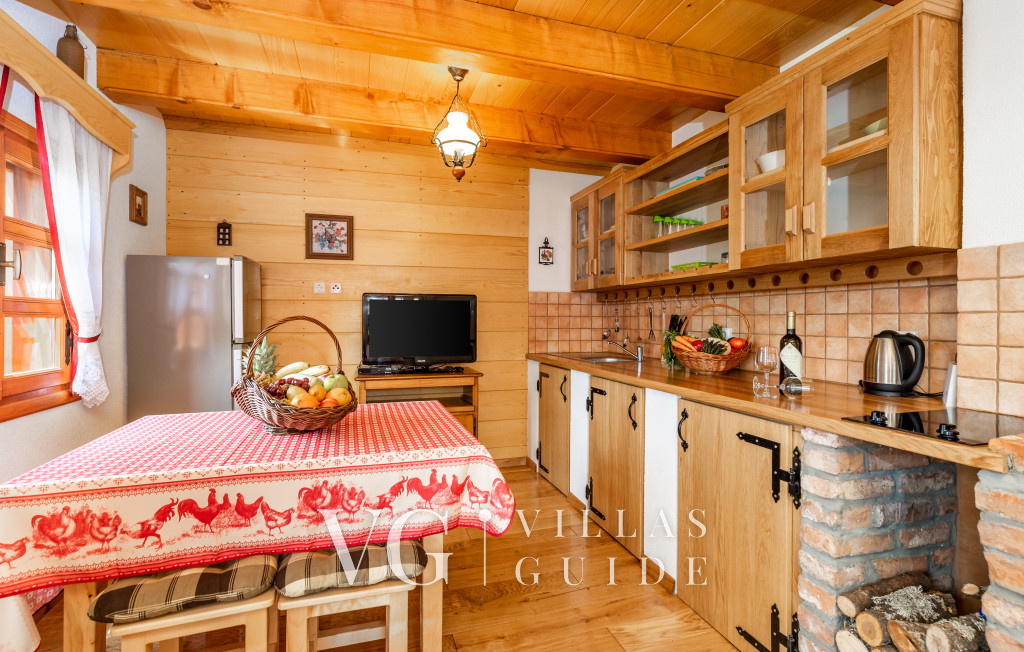 Eko Selo Krš Kitchen