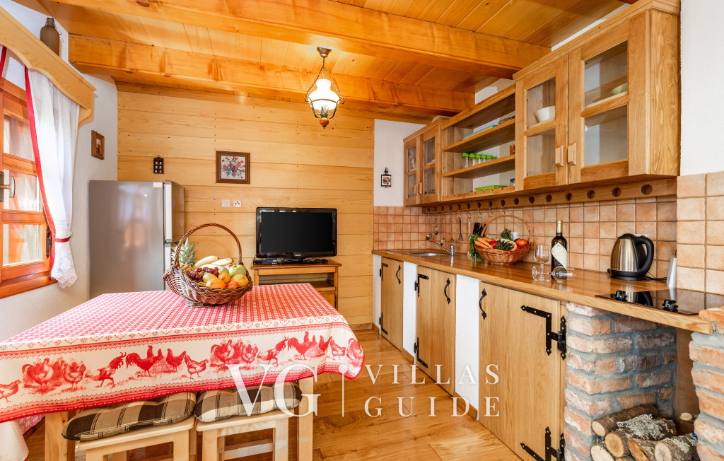 Eko Selo Krš Kitchen