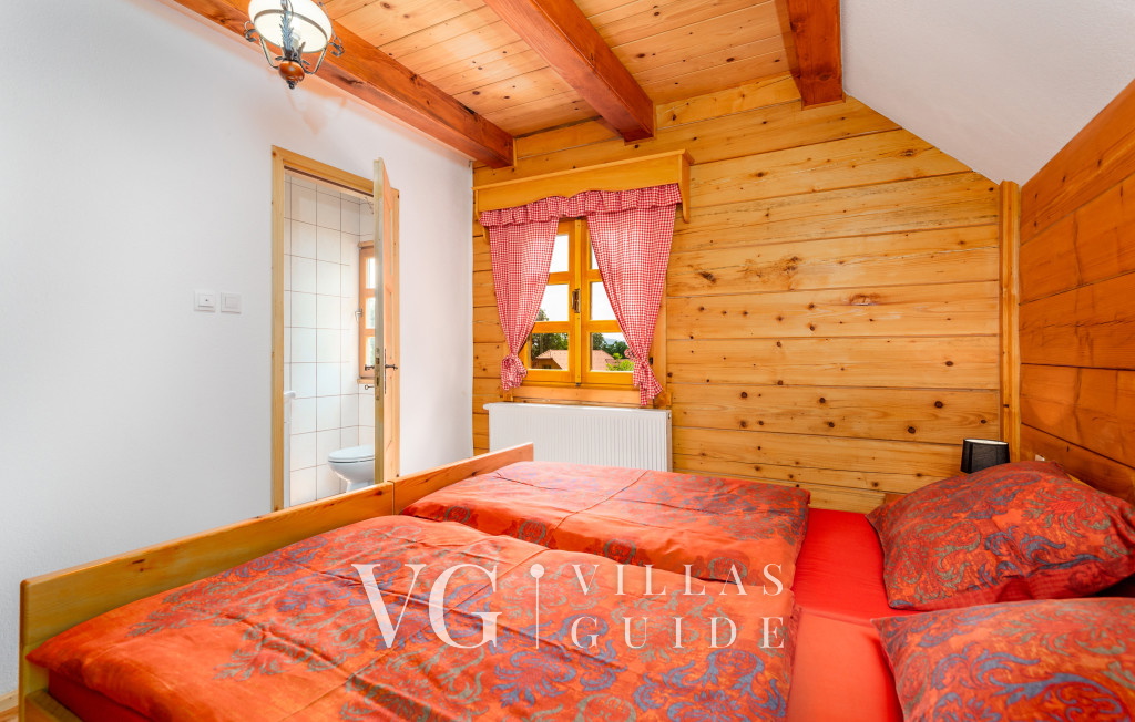 Eko Selo Krš Bedroom