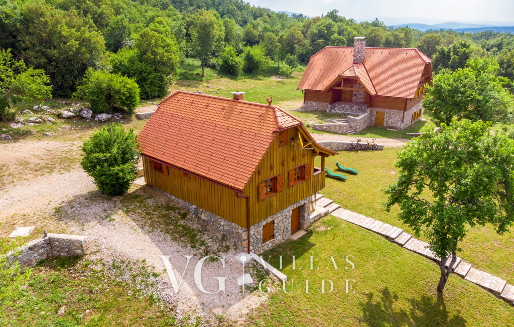 Eko Selo Krš Garden and property exterior