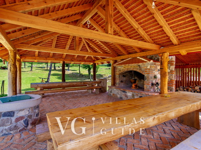 Eko Selo Krš Garden and property exterior