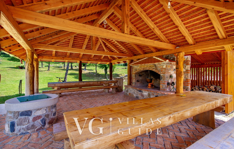 Eko Selo Krš Garden and property exterior