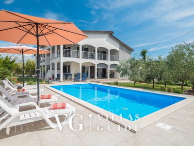 Apartman Ana 3 Garden and property exterior