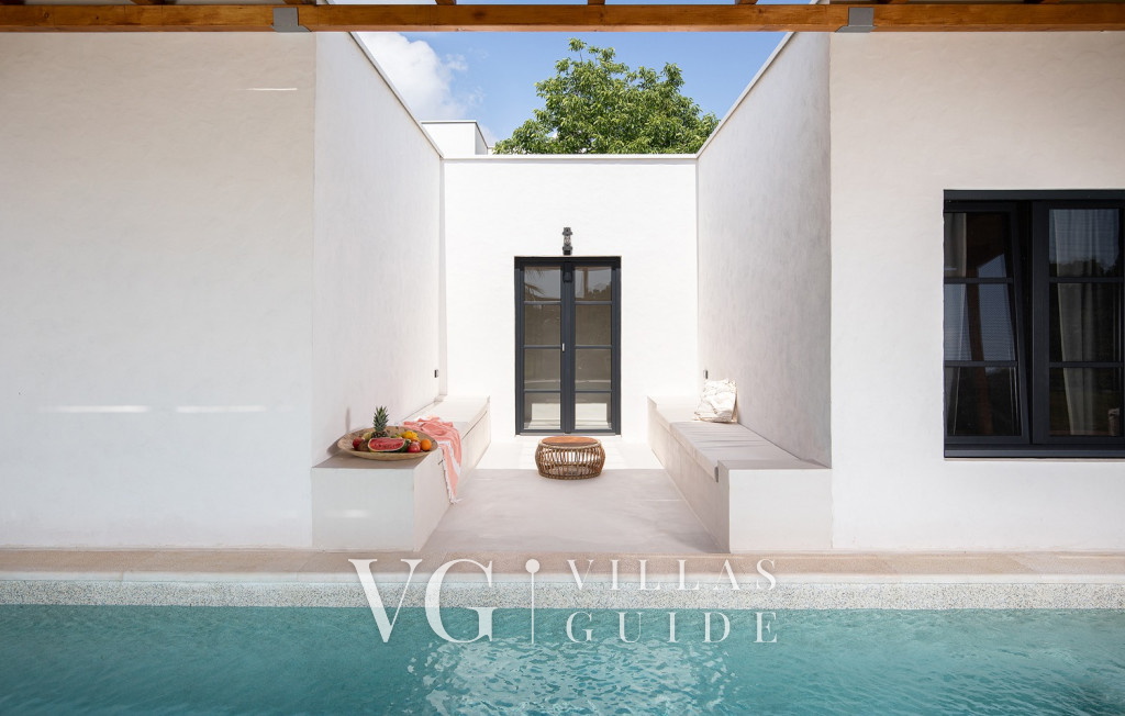 Andresita's  Palace Pool